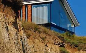 Edgecliff Boutique B&B